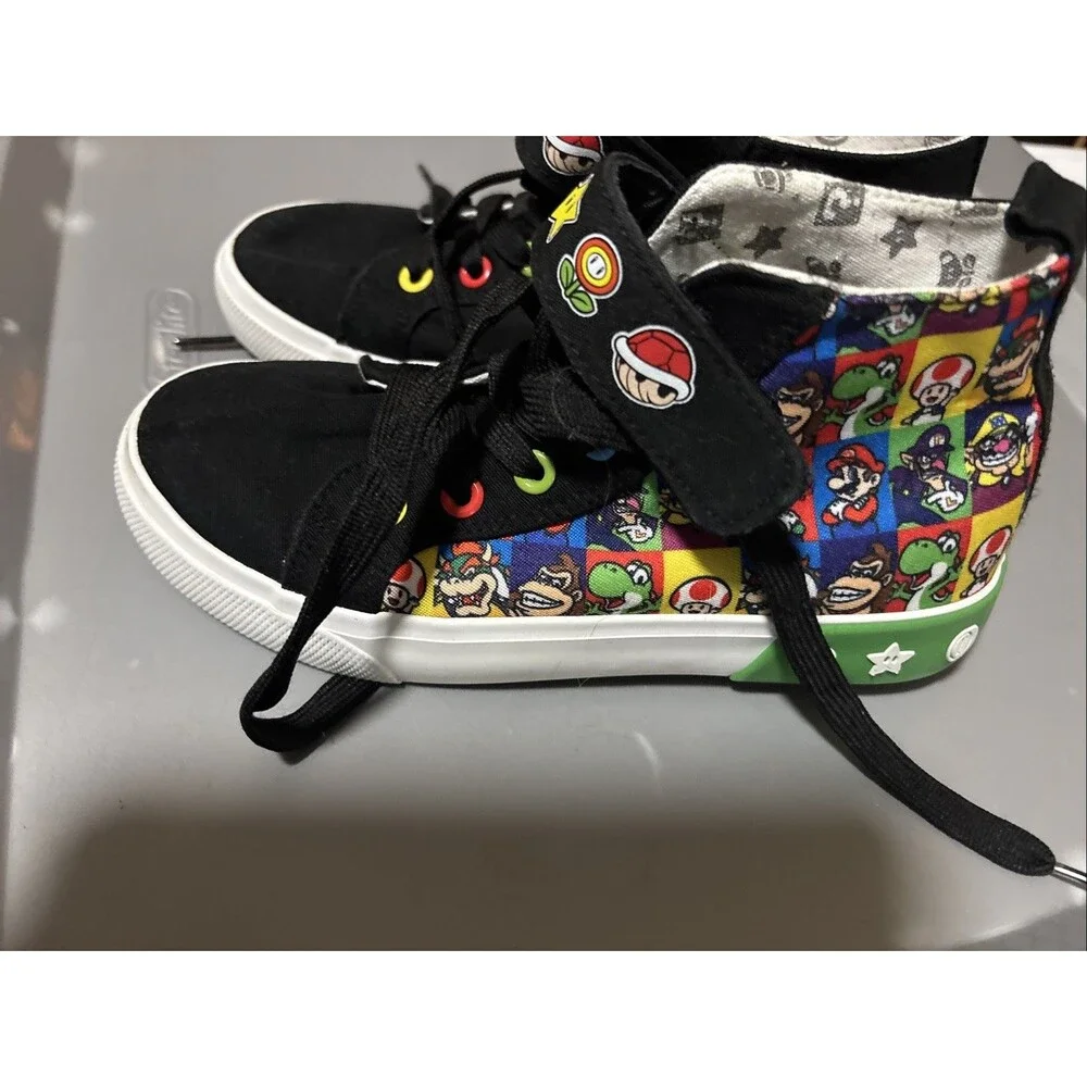 Nintendo Super Mario Bros Mario Luigi High Top Sneakers Kids Size 3. Ground Up